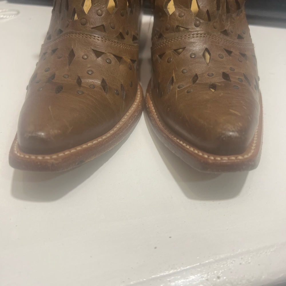 Ariat “Dixon” Studded Booties - Picture 5 of 5